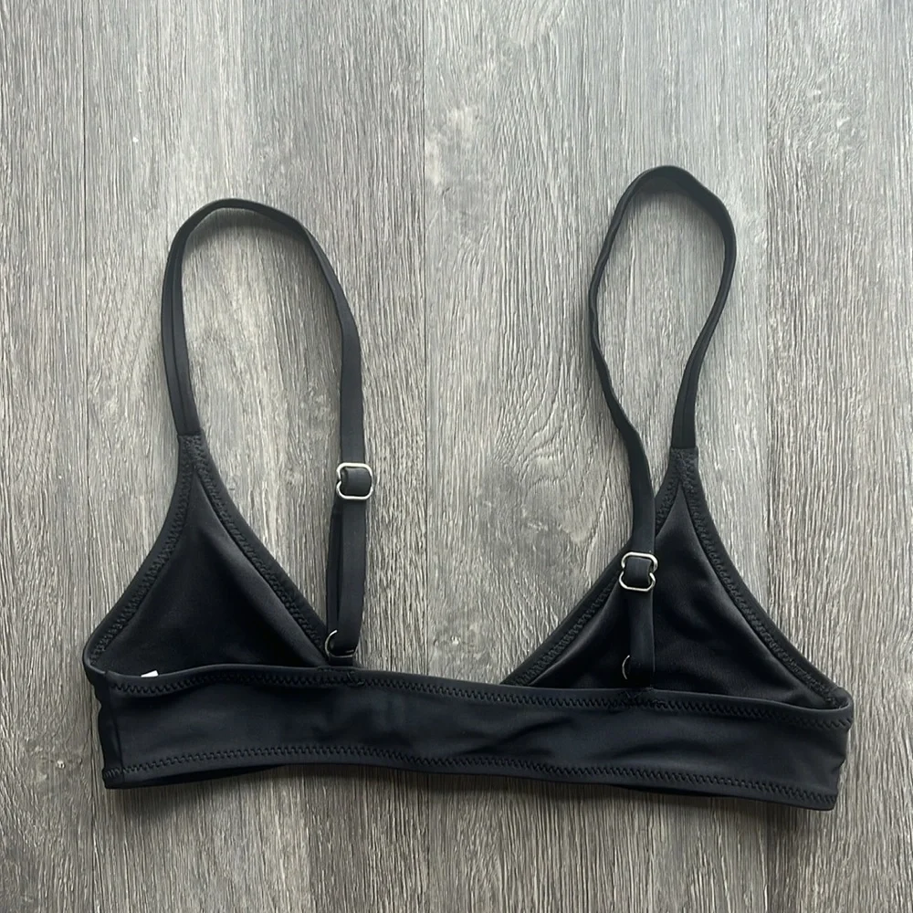 Fashion Nova Bikini Top ✧ Black ✧ Size S
